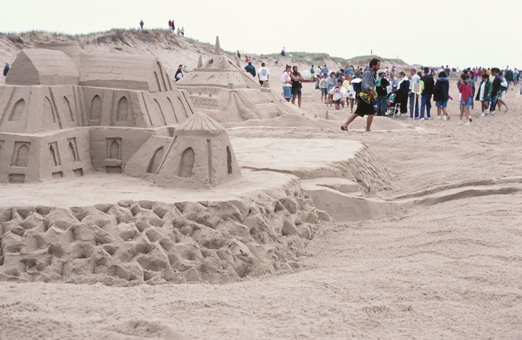 lincoln city sandcastle contest
